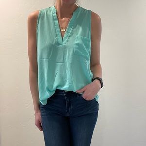 Lush sleeveless blouse, like new, size small